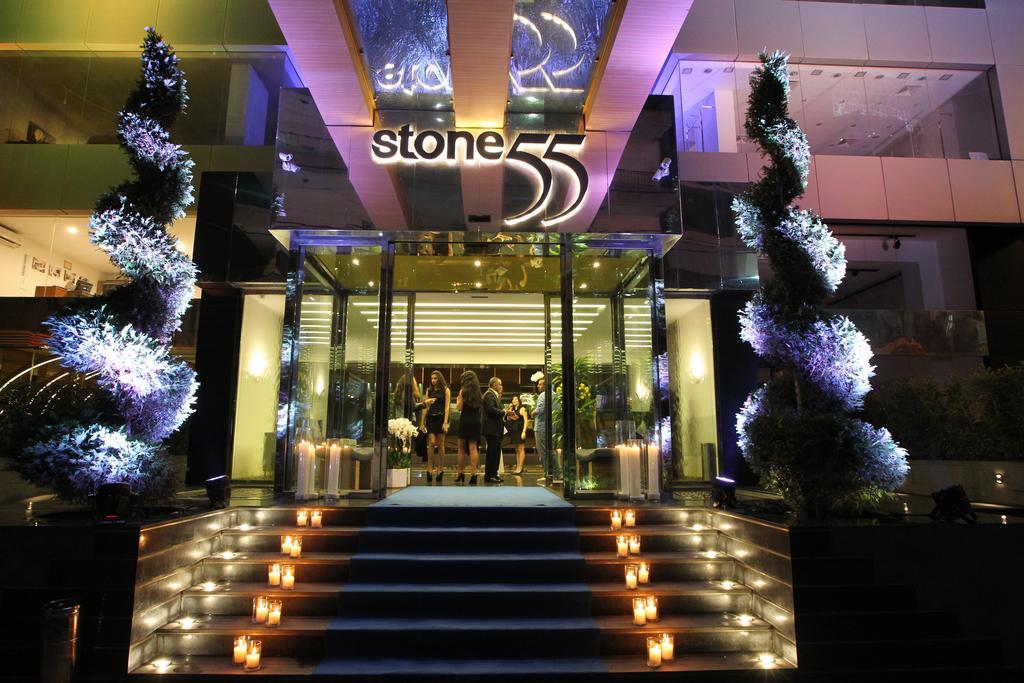 Warwick Stone 55 Hotel Beiroet Buitenkant foto
