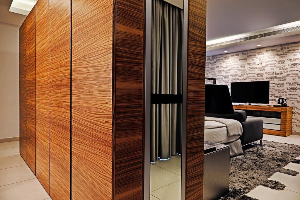 Warwick Stone 55 Hotel Beiroet Buitenkant foto